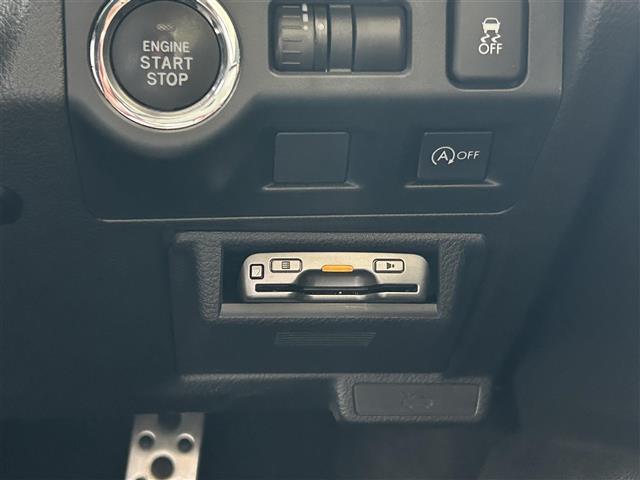 インプレッサスポーツ ２．０ｉ－Ｓアイサイト　４ＷＤ／社外ナビ／フルセグＴＶ／ＡＭ／ＦＭ／ＣＤ／ＤＶＤ／ＢＴ／純正１７ＡＷ／ＥＴＣ／Ｄ席パワーシート／純正フロアマット／コーナーセンサー／フォグランプ／オートライト／クルコン／パドルシフト（24枚目）