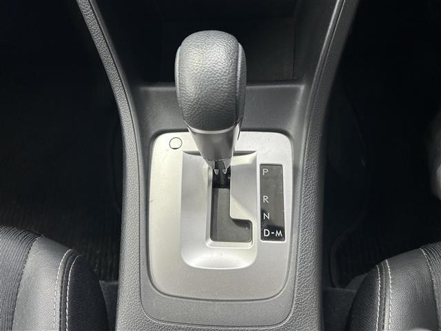 インプレッサスポーツ ２．０ｉ－Ｓアイサイト　４ＷＤ／社外ナビ／フルセグＴＶ／ＡＭ／ＦＭ／ＣＤ／ＤＶＤ／ＢＴ／純正１７ＡＷ／ＥＴＣ／Ｄ席パワーシート／純正フロアマット／コーナーセンサー／フォグランプ／オートライト／クルコン／パドルシフト（25枚目）