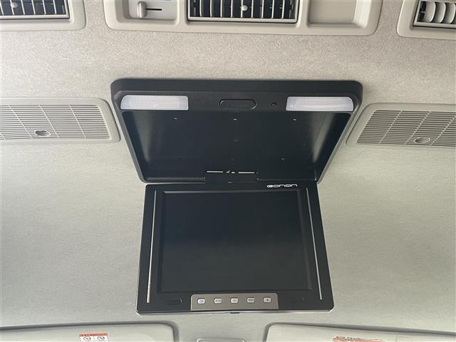 ハイエースバン ＳロングＤＸ　キャンピングカー／社外ナビ（ＢＴ／フルセグ／ＤＶＤ／ＣＤ／ラジオ）後席モニター／バックカメラ／ミラー型ドライブレコーダー／オートライト／ヒッチメンバー／スペアタイヤ（8枚目）