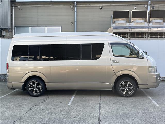 ハイエースバン ＳロングＤＸ　キャンピングカー／社外ナビ（ＢＴ／フルセグ／ＤＶＤ／ＣＤ／ラジオ）後席モニター／バックカメラ／ミラー型ドライブレコーダー／オートライト／ヒッチメンバー／スペアタイヤ（24枚目）