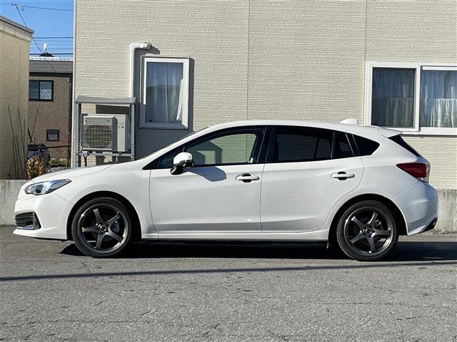 インプレッサスポーツ ２．０ｉ－Ｌアイサイト　☆ワンオーナー☆純正８インチメモリナビ【ＮＲ－ＭＺ３００－ＢＩＮ－４】（ＡＭ／ＦＭ／ＣＤ／ＤＶＤ／ＭｕｓｉｃＦｏｌｄｅｒ／ｉＰｏｄ／Ｂｌｕｅｔｏｏｔｈ／フルセグＴＶ）☆バック／サイド（6枚目）