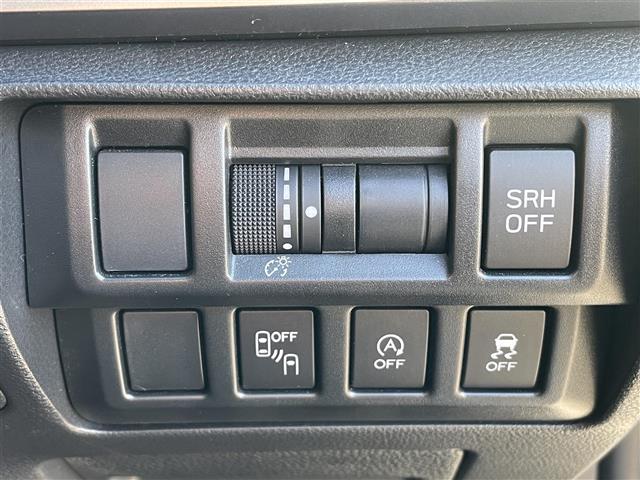 インプレッサスポーツ ２．０ｉ－Ｌアイサイト　☆ワンオーナー☆純正８インチメモリナビ【ＮＲ－ＭＺ３００－ＢＩＮ－４】（ＡＭ／ＦＭ／ＣＤ／ＤＶＤ／ＭｕｓｉｃＦｏｌｄｅｒ／ｉＰｏｄ／Ｂｌｕｅｔｏｏｔｈ／フルセグＴＶ）☆バック／サイド（15枚目）