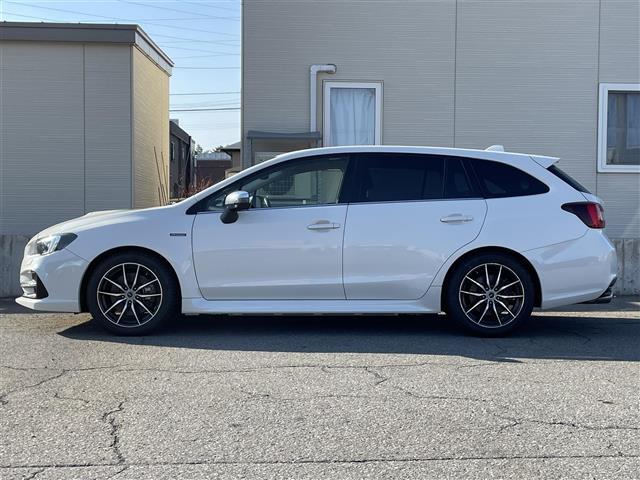 レヴォーグ １．６ＳＴＩスポーツアイサイト　寒冷地仕様／ワンオーナー／４ＷＤ／純正メモリナビ／フルセグＴＶ／ＡＭ／ＦＭ／ＣＤ／ＤＶＤ／ＢＴ／パワーシートＤ／Ｎ／シートヒーター／エアーシート／純正フロアマット／デジタルインナーミラー／クルコン（6枚目）