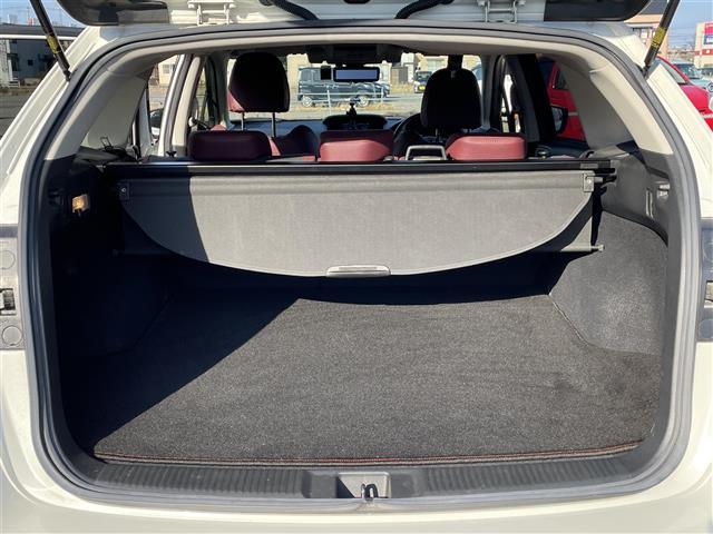 レヴォーグ １．６ＳＴＩスポーツアイサイト　寒冷地仕様／ワンオーナー／４ＷＤ／純正メモリナビ／フルセグＴＶ／ＡＭ／ＦＭ／ＣＤ／ＤＶＤ／ＢＴ／パワーシートＤ／Ｎ／シートヒーター／エアーシート／純正フロアマット／デジタルインナーミラー／クルコン（22枚目）