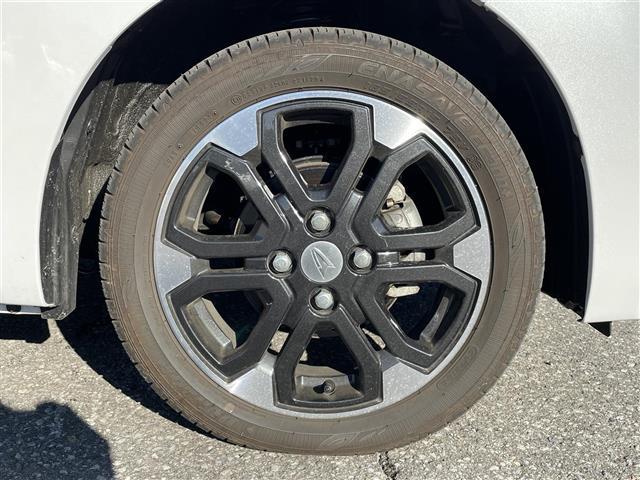 ウェイク ＧターボＶＳ　ＳＡＩＩＩ　寒冷地仕様／４ＷＤ／両側パワースライド／フォグランプ／純正１５ＡＷ／純正フロアマット／社外ミュージックサーバＡＭ／ＦＭ／ＣＤ／クリアランスソナー／Ｄ席シートヒーター／横滑り防止機能／車線逸脱警報（33枚目）