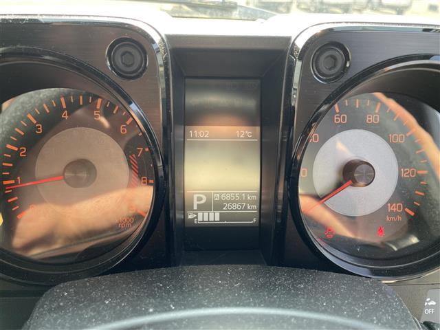 ジムニー XL 4WD/ワンオーナー/寒冷地仕様/純正16AW/社外メモリナビ/フルセグTV/AM/FM/CD/DVD/BT/背面タイヤ/前席シートヒーター/フォグランプ/オートライト/横滑り防止機能/ヒルスタート(4枚目)