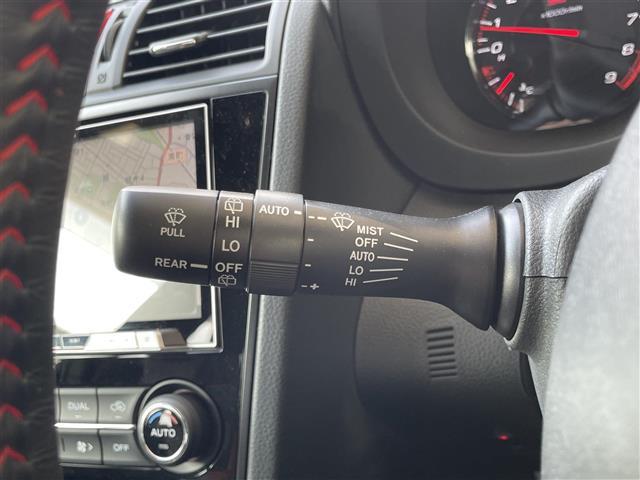 WRX STI STI タイプS 寒冷地仕様/4WD/STIエアロ/純正19AW/純正キャリパー/純正フロアマット/社外マフラー(FUJITSUBO)/レカロシート/パワーシートD/N/社外ナビ/フォグランプ/オートライト/横滑り防止(5枚目)