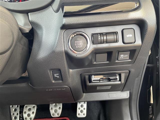 WRX STI STI タイプS 寒冷地仕様/4WD/STIエアロ/純正19AW/純正キャリパー/純正フロアマット/社外マフラー(FUJITSUBO)/レカロシート/パワーシートD/N/社外ナビ/フォグランプ/オートライト/横滑り防止(12枚目)
