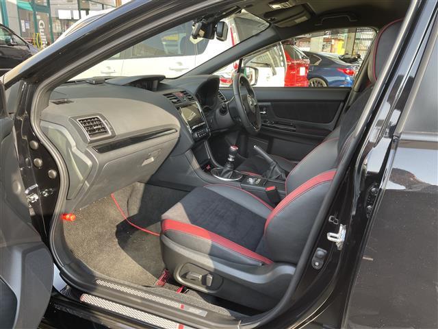 WRX STI STI タイプS 寒冷地仕様/4WD/STIエアロ/純正19AW/純正キャリパー/純正フロアマット/社外マフラー(FUJITSUBO)/レカロシート/パワーシートD/N/社外ナビ/フォグランプ/オートライト/横滑り防止(17枚目)