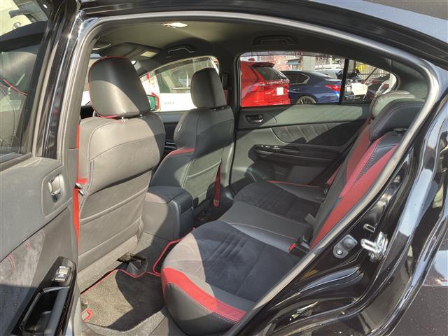 WRX STI STI タイプS 寒冷地仕様/4WD/STIエアロ/純正19AW/純正キャリパー/純正フロアマット/社外マフラー(FUJITSUBO)/レカロシート/パワーシートD/N/社外ナビ/フォグランプ/オートライト/横滑り防止(21枚目)