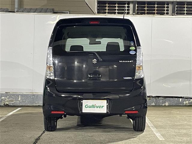 ワゴンＲ ＦＺ　４ＷＤ／寒冷地仕様／純正ミュージックサーバー／ＡＭ／ＦＭ／ＣＤ／ＡＵＸ／純正１４ＡＷ／純正フロアマット／ベンチシート／シートヒーター前席／アイドリングストップ／横滑り防止機能／衝突軽減システム（3枚目）