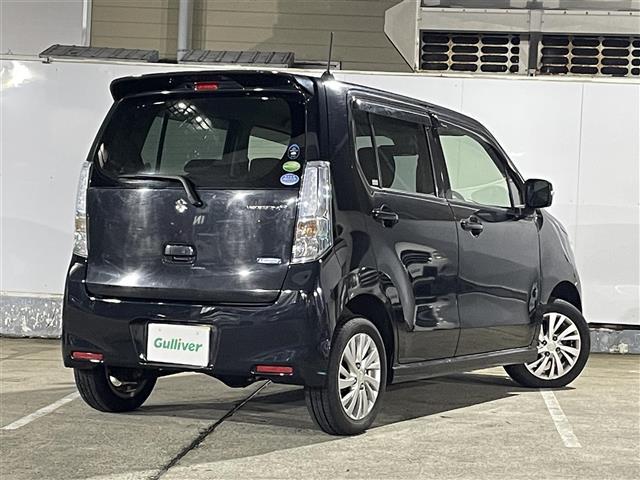 ワゴンＲ ＦＺ　４ＷＤ／寒冷地仕様／純正ミュージックサーバー／ＡＭ／ＦＭ／ＣＤ／ＡＵＸ／純正１４ＡＷ／純正フロアマット／ベンチシート／シートヒーター前席／アイドリングストップ／横滑り防止機能／衝突軽減システム（5枚目）