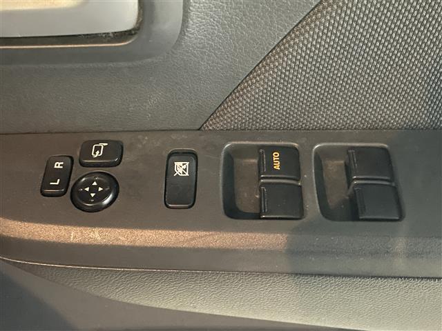 ワゴンＲ ＦＺ　４ＷＤ／寒冷地仕様／純正ミュージックサーバー／ＡＭ／ＦＭ／ＣＤ／ＡＵＸ／純正１４ＡＷ／純正フロアマット／ベンチシート／シートヒーター前席／アイドリングストップ／横滑り防止機能／衝突軽減システム（14枚目）