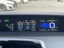 プリウス S 4WD/純正メモリナビ/フルセグTV/AM/FM/CD/BT/フォグランプ/バックカメラ/純正フロアマット/ETC/ドラレコ/横滑り防止機能/トヨタセーフティセンス/エアバッグダブルサイド/冬タイヤ(8枚目)