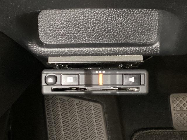 フィット 13G・Fパッケージ いまコレ+新品・フロアカーペットマット付 オーディオレス車 光触媒抗菌消臭施工済 イモビ LEDライト スマ-トキ- サイドエアバッグ VSA ETC付き 助手席エアバッグ オートエアコン エアバック(15枚目)