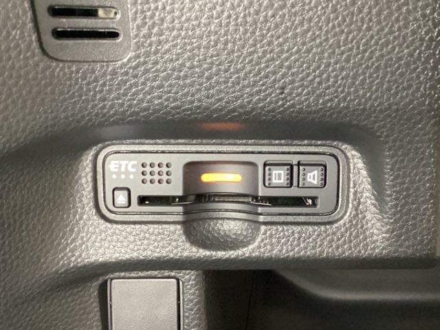 Ｎ－ＢＯＸカスタム Ｇ・ＥＸターボホンダセンシング　ドライブレコーダー前後装備車　光触媒抗菌消臭施工済　Ｒカメラ　ＣＭＢＳ　ターボ車　シートヒータ　カーテンエアバック　ＵＳＢ　アクティブクルーズコントロール　ナビ・ＴＶ　キーフリー　ＶＳＡ　オートライト（17枚目）