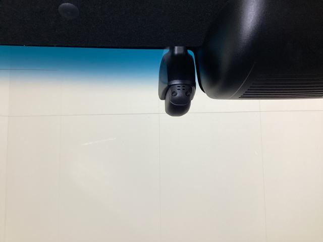 Ｎ－ＢＯＸカスタム Ｇ・ＥＸターボホンダセンシング　ドライブレコーダー前後装備車　光触媒抗菌消臭施工済　Ｒカメラ　ＣＭＢＳ　ターボ車　シートヒータ　カーテンエアバック　ＵＳＢ　アクティブクルーズコントロール　ナビ・ＴＶ　キーフリー　ＶＳＡ　オートライト（18枚目）