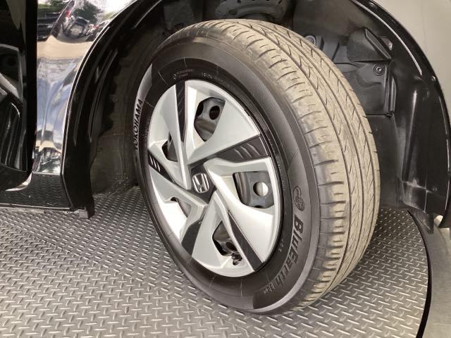 フリード＋ハイブリッド ハイブリッドＧ　ドライブレコーダー前後装備車　光触媒抗菌消臭施工済　バックモニター　フルセグテレビ　オートクルーズコントロール　ＡＢＳ　ナビＴＶ　ＬＥＤヘッドランプ　シートヒータ　ＵＳＢ　ＤＶＤ再生可　ＶＳＡ　ＥＴＣ（24枚目）