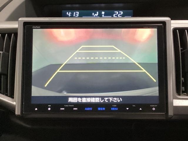 ステップワゴンスパーダ S 光触媒抗菌消臭施工済 Wエアバック スマートキーシステム 地デジ対応 両側スライド片側電動ドア パワステ パワーウインドウ 横滑り防止機能 キーレス Bカメラ エアバック ナビ&TV 3列シート(7枚目)