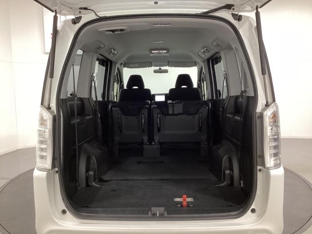 ステップワゴンスパーダ S 光触媒抗菌消臭施工済 Wエアバック スマートキーシステム 地デジ対応 両側スライド片側電動ドア パワステ パワーウインドウ 横滑り防止機能 キーレス Bカメラ エアバック ナビ&TV 3列シート(22枚目)