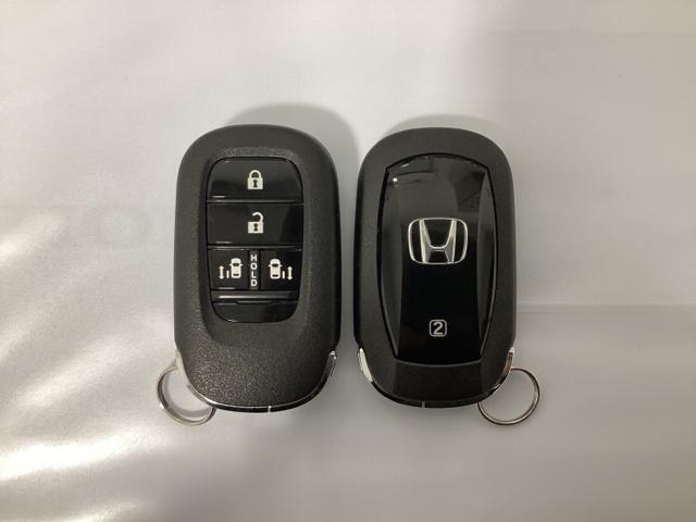 N-BOX ベースグレード 中古スタッドレスタイヤ、純正メモリーナビ、ドライブレコーダー前後装着+ETC付 当社デモカー 衝突軽減システム スマートキ- カーテンエアバック イモビライザー ECOモード 横滑り防止 キーフリー(16枚目)