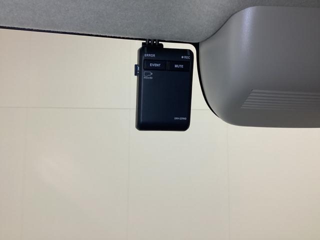 N-BOX ベースグレード 中古スタッドレスタイヤ、純正メモリーナビ、ドライブレコーダー前後装着+ETC付 当社デモカー 衝突軽減システム スマートキ- カーテンエアバック イモビライザー ECOモード 横滑り防止 キーフリー(20枚目)