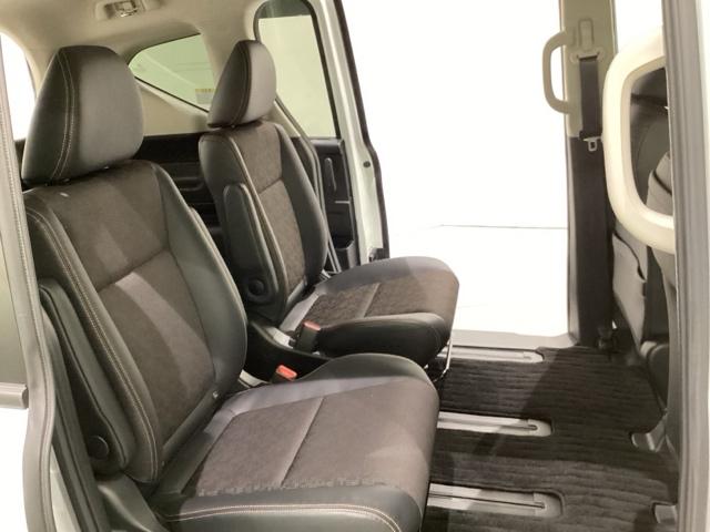 フリード クロスター　当社レンタアップ　光触媒抗菌消臭施工済　ＵＳＢ　バックカメラ　ＬＥＤヘッドライト　両側電動ドア　ＶＳＡ　サイドカーテンエアバック　ＤＶＤ再生　オートクルーズコントロール　スマ－トキ－　シートヒーター（20枚目）