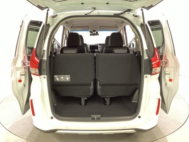 フリード クロスター　当社レンタアップ　光触媒抗菌消臭施工済　ＵＳＢ　バックカメラ　ＬＥＤヘッドライト　両側電動ドア　ＶＳＡ　サイドカーテンエアバック　ＤＶＤ再生　オートクルーズコントロール　スマ－トキ－　シートヒーター（22枚目）