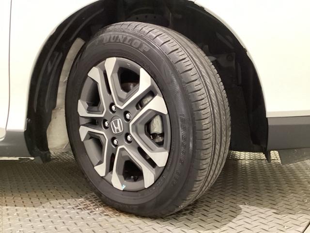 フリード クロスター　当社レンタアップ　光触媒抗菌消臭施工済　ＵＳＢ　バックカメラ　ＬＥＤヘッドライト　両側電動ドア　ＶＳＡ　サイドカーテンエアバック　ＤＶＤ再生　オートクルーズコントロール　スマ－トキ－　シートヒーター（25枚目）