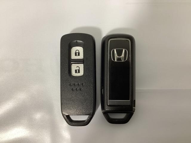 N-WGN Lホンダセンシング 光触媒抗菌消臭施工済 ETC装備 Bモニタ 誤発進抑制 LEDランプ シートヒータ オートライト DVD フルセグ 横滑り防止機能 USBポート パーキングセンサー セキュリティアラーム キーフリー(13枚目)