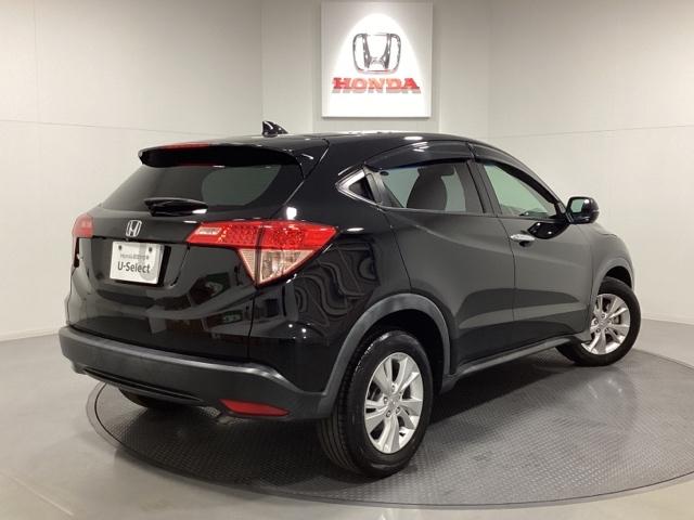 ヴェゼル X ドライブレコーダー前後装備車 光触媒抗菌消臭施工済 追突軽減ブレーキ リアカメラ DVD再生 スマ-トキ- ドラレコ サイドエアバッグ ナビ&TV ETC車載器 パワーウィンドウ ワンセグテレビ PS(3枚目)