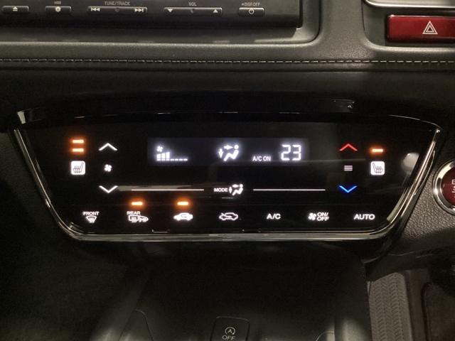 ヴェゼル X ドライブレコーダー前後装備車 光触媒抗菌消臭施工済 追突軽減ブレーキ リアカメラ DVD再生 スマ-トキ- ドラレコ サイドエアバッグ ナビ&TV ETC車載器 パワーウィンドウ ワンセグテレビ PS(9枚目)