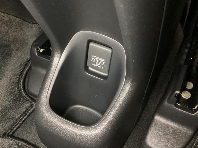 ヴェゼル X ドライブレコーダー前後装備車 光触媒抗菌消臭施工済 追突軽減ブレーキ リアカメラ DVD再生 スマ-トキ- ドラレコ サイドエアバッグ ナビ&TV ETC車載器 パワーウィンドウ ワンセグテレビ PS(20枚目)