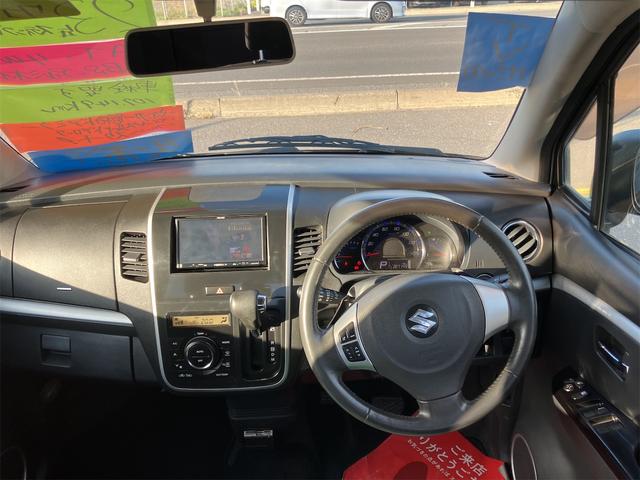 ワゴンRスティングレー T 4WD ターボ ETC ナビ TV オートライト HID スマートキー 電動格納ミラー シートヒーター ベンチシート ターボ CVT 盗難防止システム ABS CD アルミホイール 衝突安全ボディ(2枚目)