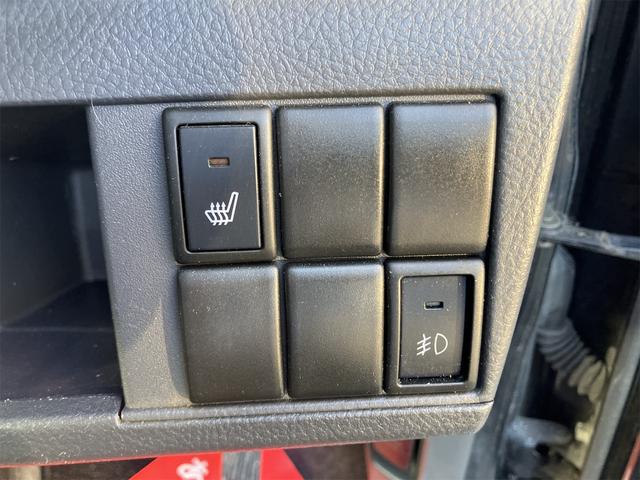 ワゴンRスティングレー T 4WD ターボ ETC ナビ TV オートライト HID スマートキー 電動格納ミラー シートヒーター ベンチシート ターボ CVT 盗難防止システム ABS CD アルミホイール 衝突安全ボディ(7枚目)