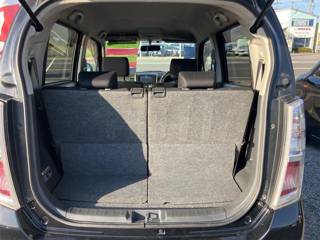 ワゴンRスティングレー T 4WD ターボ ETC ナビ TV オートライト HID スマートキー 電動格納ミラー シートヒーター ベンチシート ターボ CVT 盗難防止システム ABS CD アルミホイール 衝突安全ボディ(18枚目)