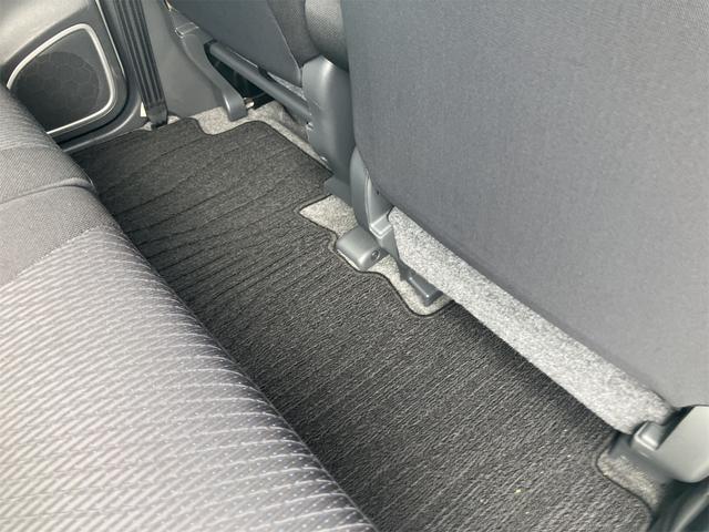 ワゴンＲスティングレー Ｔ　４ＷＤ　ＴＶ　オートライト　ＨＩＤ　スマートキー　アイドリングストップ　電動格納ミラー　シートヒーター　ベンチシート　ターボ　ＣＶＴ　盗難防止システム　ＡＢＳ　ＣＤ　ＤＶＤ再生　ＵＳＢ（29枚目）