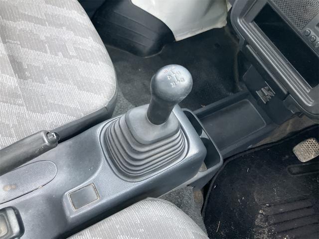 キャリイトラック ＫＣパワステ　４ＷＤ　軽トラック　ＭＴ　パワーステアリング（23枚目）