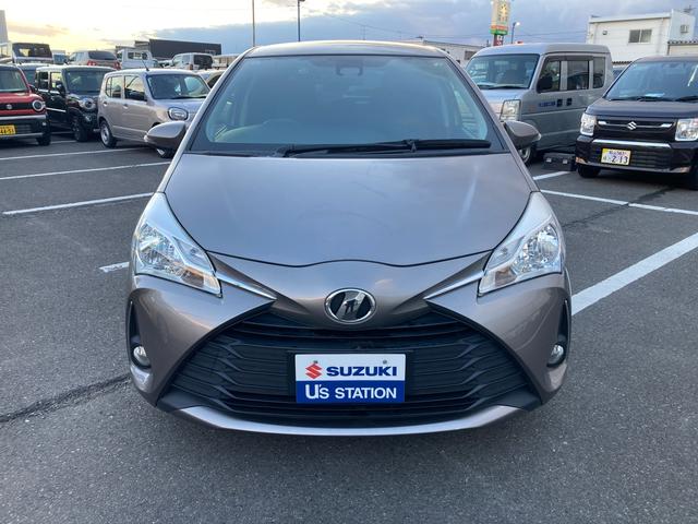 ヴィッツ Ｆ　２ＷＤ　ＣＶＴ　ナビ　バックカメラ　ＥＴＣ　ドラレコ　★初売りご成約特典♪　先着４０台限定で当社指定１０インチナビ本体８０％ＯＦＦ！またはスズキ純正ナビ本体５０％ＯＦＦ！（工賃・付属品は別途頂戴いたします）　下廻り防錆塗装３０％ＯＦＦ　他　★（4枚目）