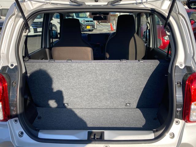 アルト A 2型 フルタイム4WD CVT スズキセーフティサポート ★中古車ご成約時にスズキ安心メンテナンスパックをご加入で、スズキ純正ナビ本体15%OFF!!、またはスズキ純正オプション本体15%OFF!!(工賃・付属品は別途頂戴いたします)★(10枚目)