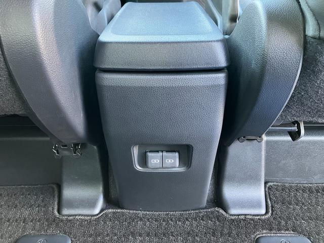 ランディ ＨＹＢＲＩＤ　Ｇ　フルタイム４ＷＤ　ＣＶＴ　ナビ　ＥＴＣ　★中古車ご成約時にスズキ安心メンテナンスパックをご加入で、スズキ純正ナビ本体１５％ＯＦＦ！！、またはスズキ純正オプション本体１５％ＯＦＦ！！（工賃・付属品は別途頂戴いたします）★（11枚目）