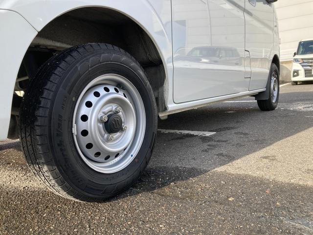 エブリイ PAリミテッド 6型 パートタイム4WD CVT ★中古車ご成約時にスズキ純正ナビ本体50%OFF!、または50台限定で当社指定10インチナビ本体80%OFF!!(工賃・付属品は別途頂戴いたします)★(9枚目)