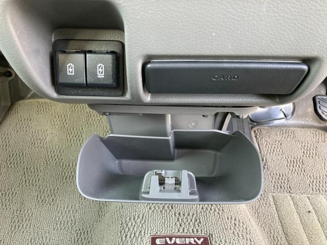 エブリイ PAリミテッド 6型 パートタイム4WD CVT ★中古車ご成約時にスズキ純正ナビ本体50%OFF!、または50台限定で当社指定10インチナビ本体80%OFF!!(工賃・付属品は別途頂戴いたします)★(21枚目)