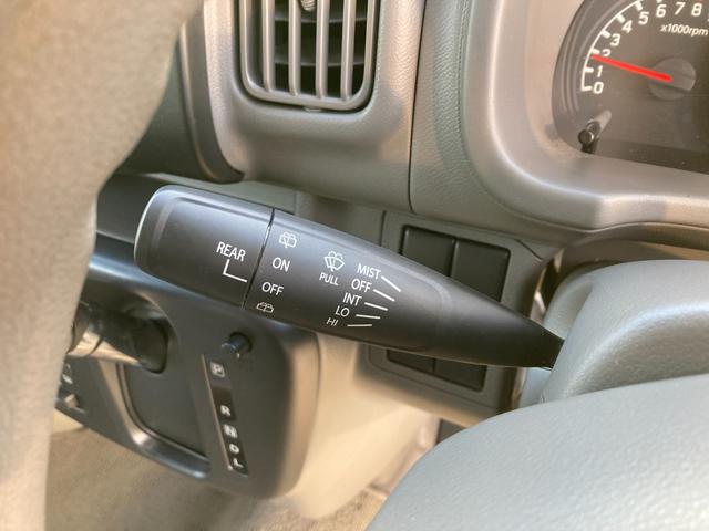 エブリイ PAリミテッド 6型 パートタイム4WD CVT ★中古車ご成約時にスズキ純正ナビ本体50%OFF!、または50台限定で当社指定10インチナビ本体80%OFF!!(工賃・付属品は別途頂戴いたします)★(17枚目)