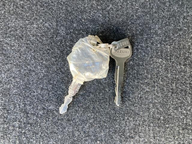 エブリイ PAリミテッド 6型 パートタイム4WD CVT ★中古車ご成約時にスズキ純正ナビ本体50%OFF!、または50台限定で当社指定10インチナビ本体80%OFF!!(工賃・付属品は別途頂戴いたします)★(26枚目)