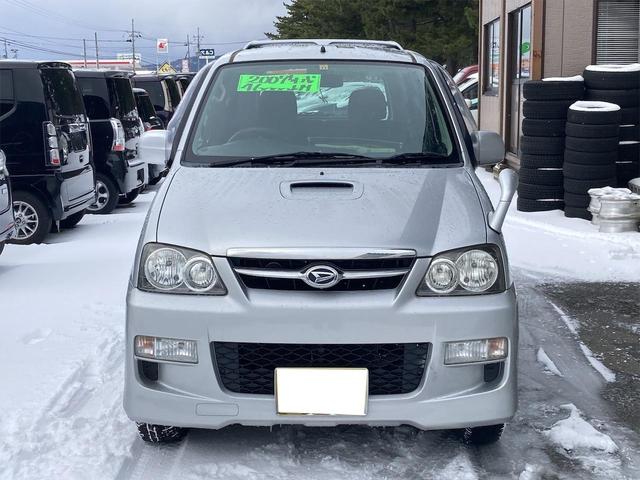 カスタムL 4WD オートマ ワンオーナー車 フォグランプ ワイドバイザー アルミホイール キーレスエントリー(2枚目)