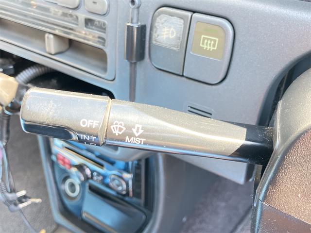 シビッククーペ ベースグレード　ＥＴＣ　　アルミホイール　ＣＤ　ＭＤ　エアコン　パワーステアリング　パワーウィンドウ　　リアウイング（8枚目）