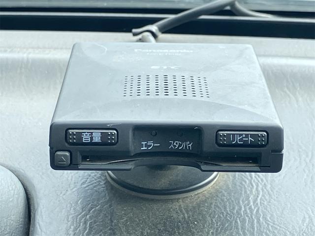 インプレッサ ＷＲＸ　ＳＴｉバージョンＶＩ　４ＷＤ　ＥＴＣ　アルミホイール　ＭＴ　ＣＤ　ＡＢＳ　エアコン　パワーステアリング　パワーウィンドウ（6枚目）