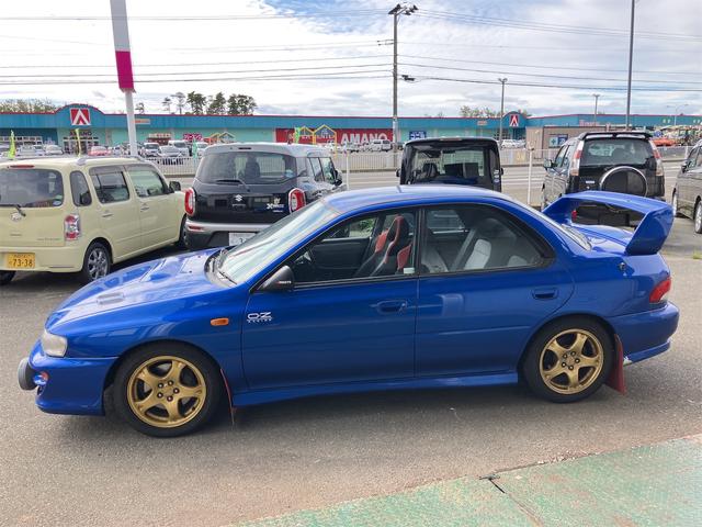 インプレッサ ＷＲＸ　ＳＴｉバージョンＶＩ　４ＷＤ　ＥＴＣ　アルミホイール　ＭＴ　ＣＤ　ＡＢＳ　エアコン　パワーステアリング　パワーウィンドウ（16枚目）