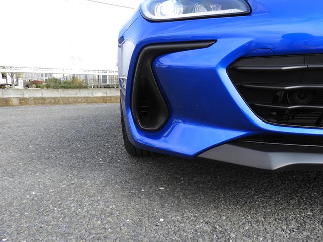 ＢＲＺ Ｓ　ＳＤナビ　ＥＴＣ　Ｒカメラ　ドラレコ　アイサイトＶｅｒ．３　キーレスアクセス＆プッシュスタート　１８インチアルミホイール　ＬＥＤヘッドランプ　左右独立フルオートエアコン　パドルシフト（13枚目）